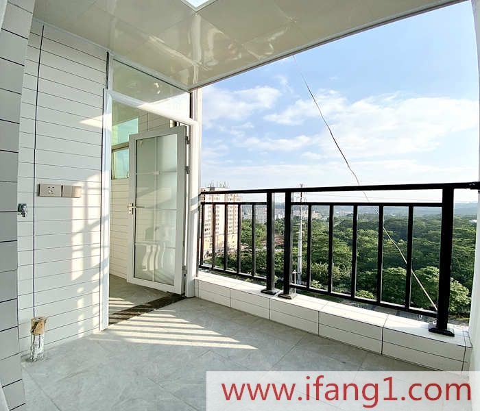 <a href=/guanlan/ target=_blank class=infotextkey>觀瀾小產(chǎn)權價格</a>